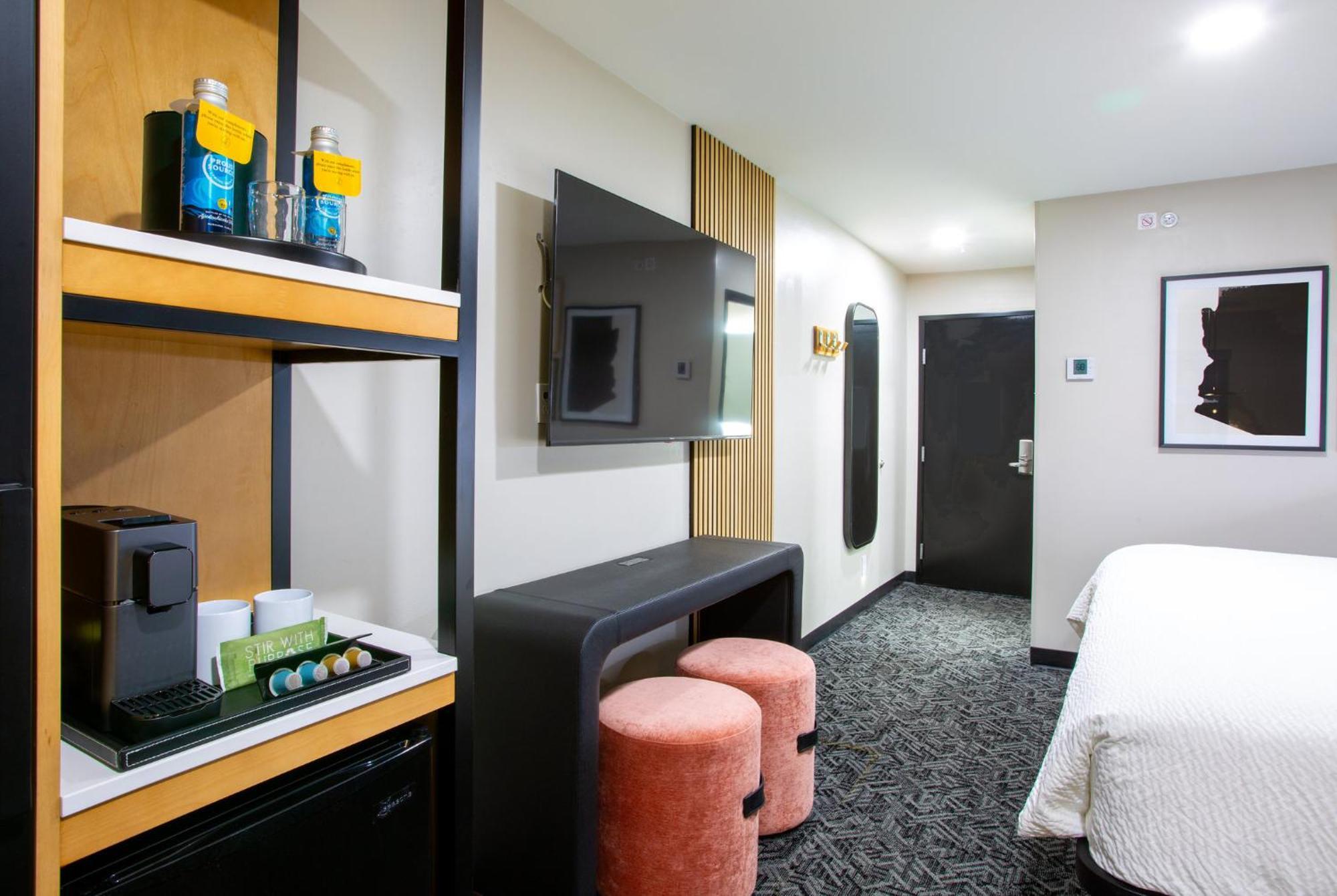 Voco Flagstaff By Ihg Hotell Exteriör bild